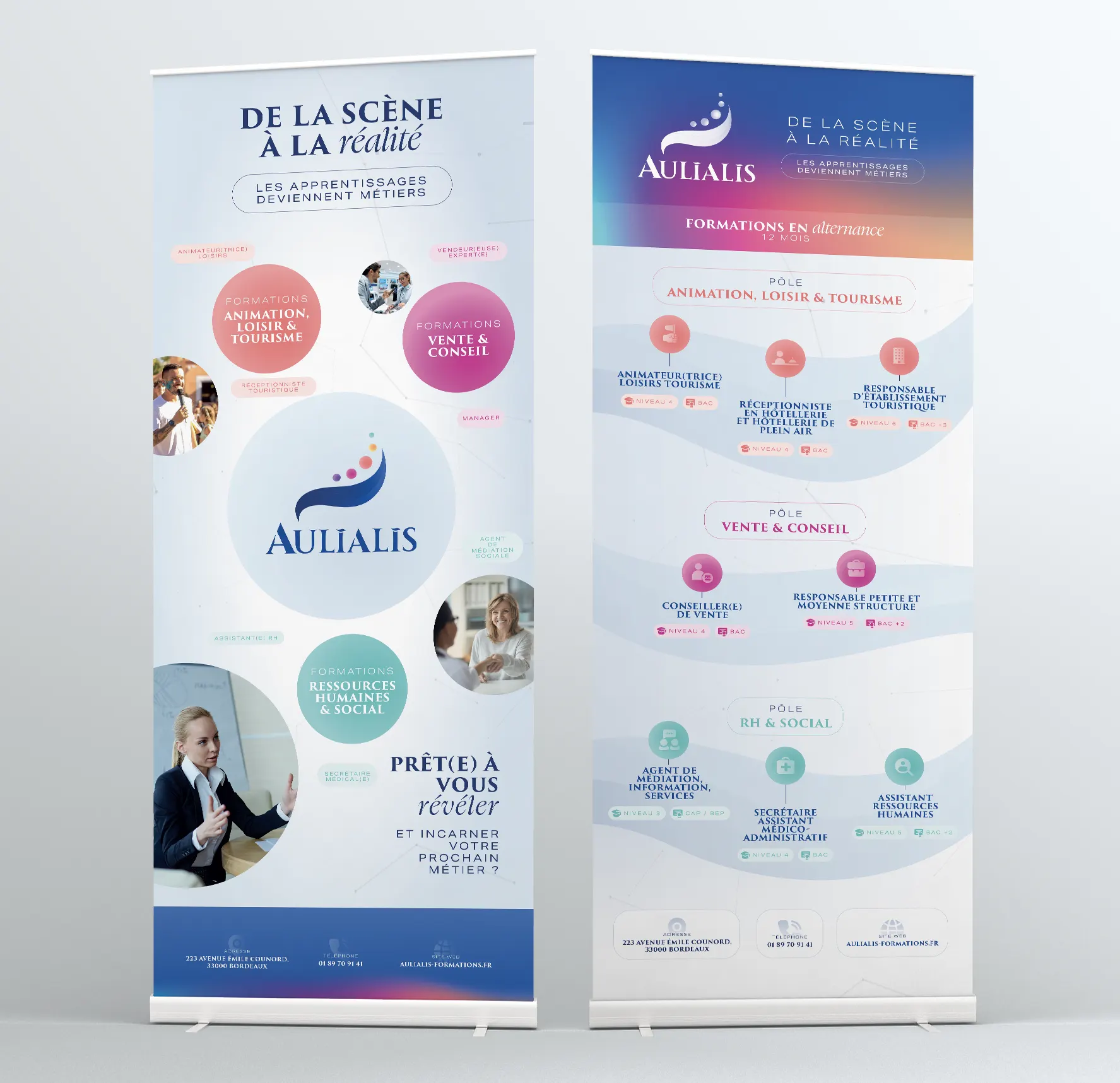 Kakémonos : habillage de salon étudiant